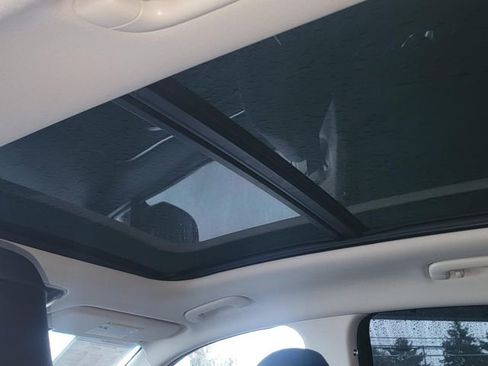 Used 2022 Genesis GV70 2.5T w/ Advanced Package image 25