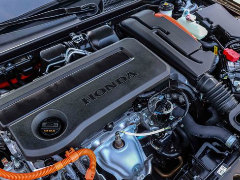 Used 2025 Honda Civic Sport Touring image 25