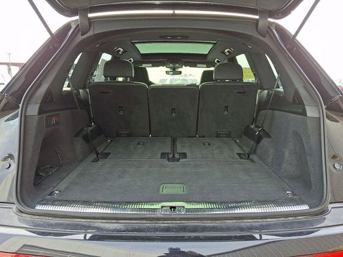 Used 2021 Audi SQ7 Premium Plus image 30