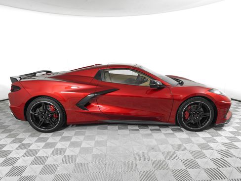 Used 2023 Chevrolet Corvette Stingray Premium Conv w/ Z51 Performance Package RWD image 5