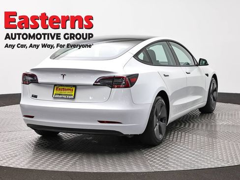 Used 2023 Tesla Model 3 Standard Range RWD image 5