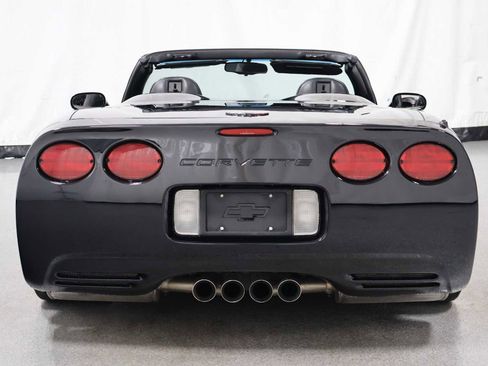 Used 1998 Chevrolet Corvette Convertible w/ Memory Pkg RWD image 7