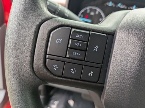 Certified 2024 Ford F350 XLT w/ FX4 Off-Road Package image 21