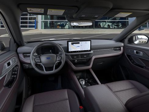 New 2026 Ford Explorer Platinum image 9