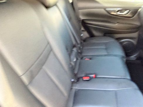 Certified 2020 Nissan Rogue SL FWD image 14