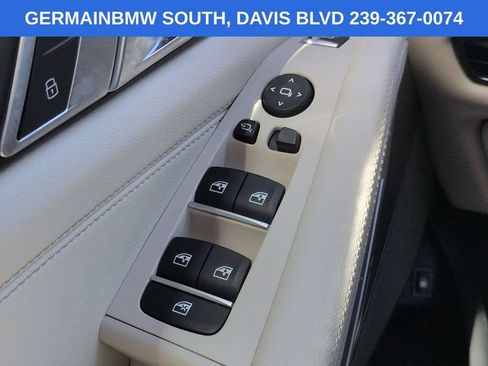 Used 2022 BMW X5 xDrive45e AWD/4WD image 27