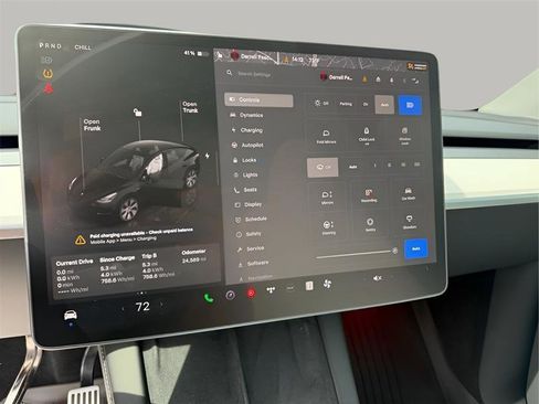 Used 2023 Tesla Model Y Long Range image 32