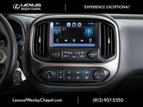 Used 2015 Chevrolet Colorado Z71 AWD/4WD image 25