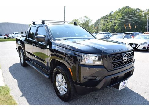 Used 2022 Nissan Frontier S w/ Technology Package image 7