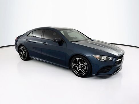 Used 2021 Mercedes-Benz CLA 250 image 3