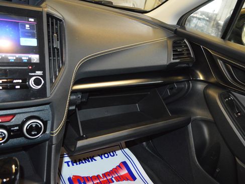 Used 2021 Subaru Crosstrek 2.5i Sport w/ Moonroof Package image 21