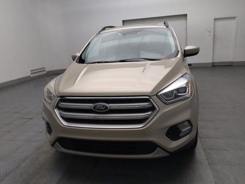 Used 2017 Ford Escape SE w/ Equipment Group 201A FWD image 15