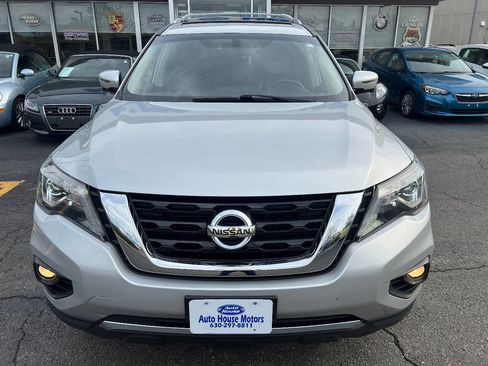 Used 2018 Nissan Pathfinder Platinum image 5