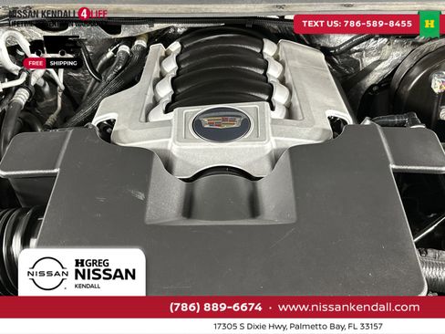 Used 2018 Cadillac Escalade Luxury image 32