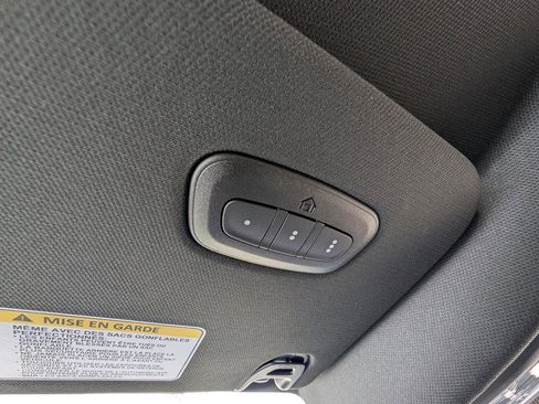 New 2026 RAM 1500 4x4 Crew Cab image 38