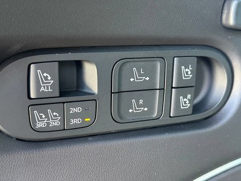 Certified 2026 Hyundai Palisade Calligraphy AWD/4WD image 31