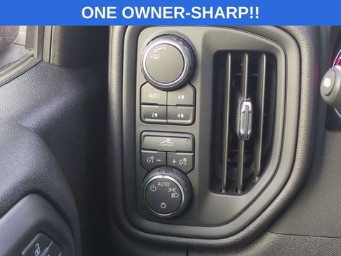 Used 2024 Chevrolet Silverado 1500 Custom Trail Boss w/ LPO, Dark Essentials Package image 20