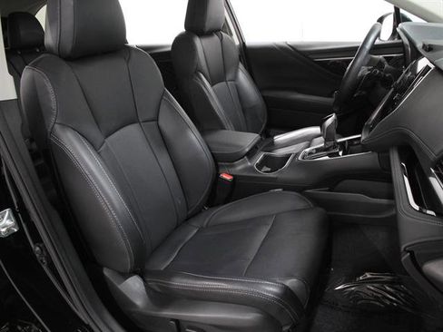 Used 2023 Subaru Outback Limited image 16