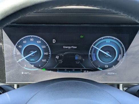 Used 2023 Hyundai Elantra Limited FWD image 27