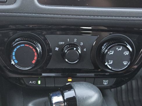 Used 2022 Honda HR-V Sport image 16