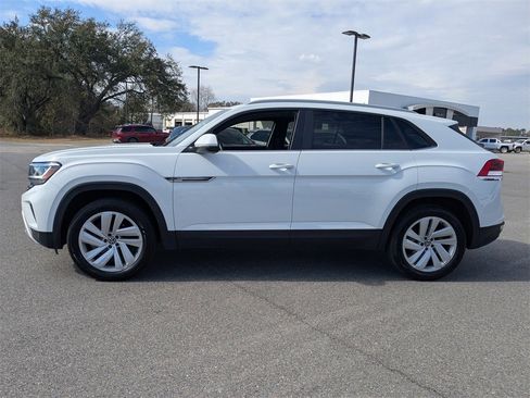 Used 2022 Volkswagen Atlas Cross Sport SE image 7