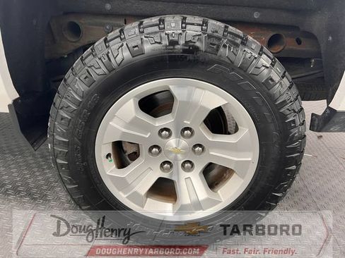 Used 2018 Chevrolet Silverado 1500 LT w/ All Star Edition AWD/4WD image 23