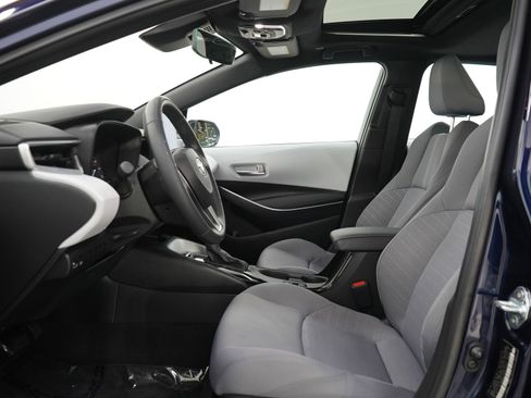 Used 2024 Toyota Corolla SE w/ SE Premium Package image 21