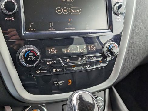 Used 2023 Nissan Murano SV w/ SV Midnight Edition Package image 26