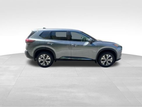 Used 2021 Nissan Rogue SV AWD/4WD image 4