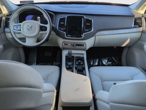Used 2025 Volvo XC90 B5 Plus w/ Protection Package Premier image 14
