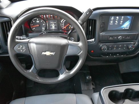 Used 2019 Chevrolet Silverado 2500 W/T w/ WT Convenience Package image 13