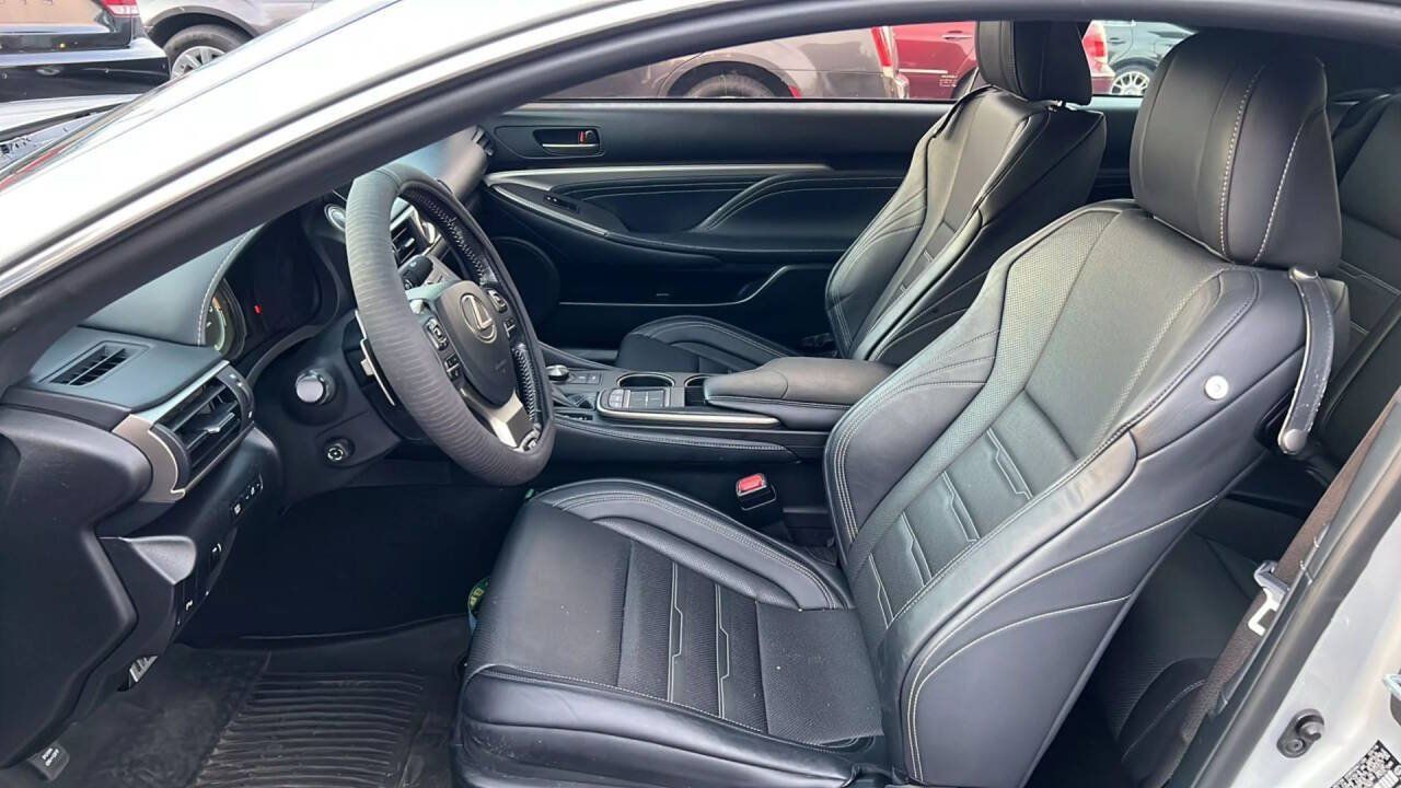Used 2016 Lexus RC 200t RWD image 11