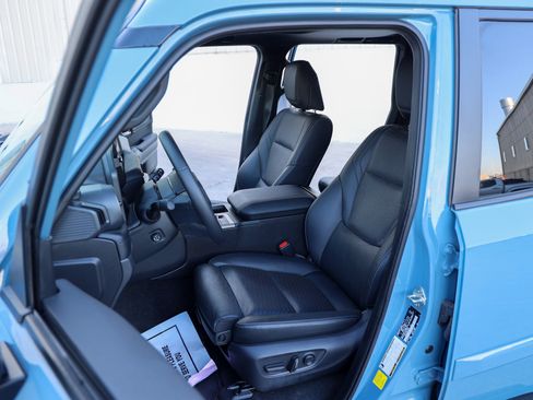 Used 2025 Toyota Land Cruiser image 47