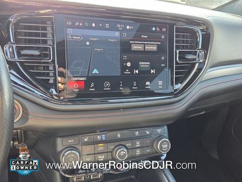 Used 2024 Dodge Durango GT RWD image 23