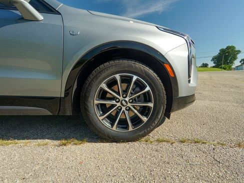 Used 2024 Cadillac XT4 Sport FWD image 12