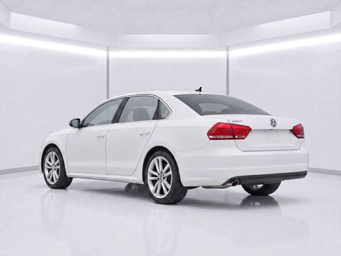 Used 2014 Volkswagen Passat 2.5 SE FWD image 3