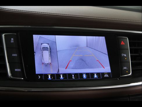 Used 2020 Buick Enclave Avenir w/ Avenir Technology Package image 15