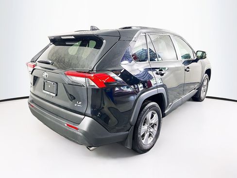 Used 2025 Toyota RAV4 LE AWD/4WD image 3