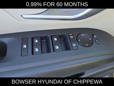 New 2026 Hyundai Tucson SEL image 8