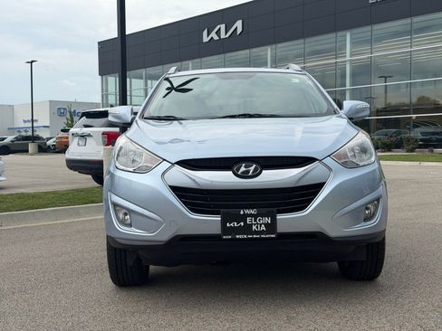 Used 2011 Hyundai Tucson Limited FWD image 2