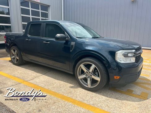 Used 2022 Ford Maverick XLT FWD image 3