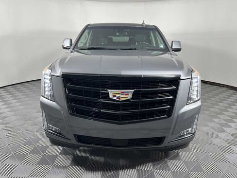 Used 2020 Cadillac Escalade ESV Premium Luxury w/ Escalade Sport Edition RWD image 3
