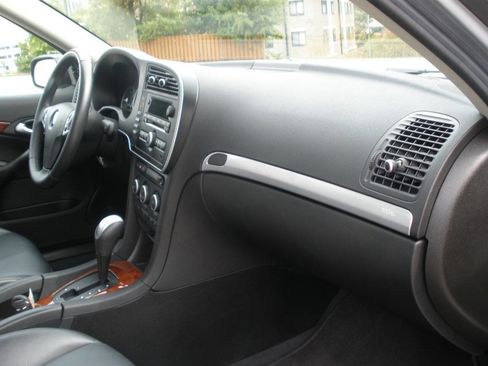 Used 2008 Saab 9-3 2.0T w/ Premium Package image 29