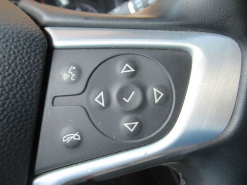 Used 2023 GMC Acadia SLT image 27