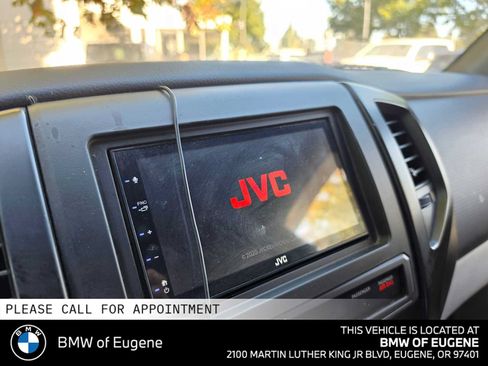 Used 2015 Toyota Tacoma 4x4 Access Cab image 27