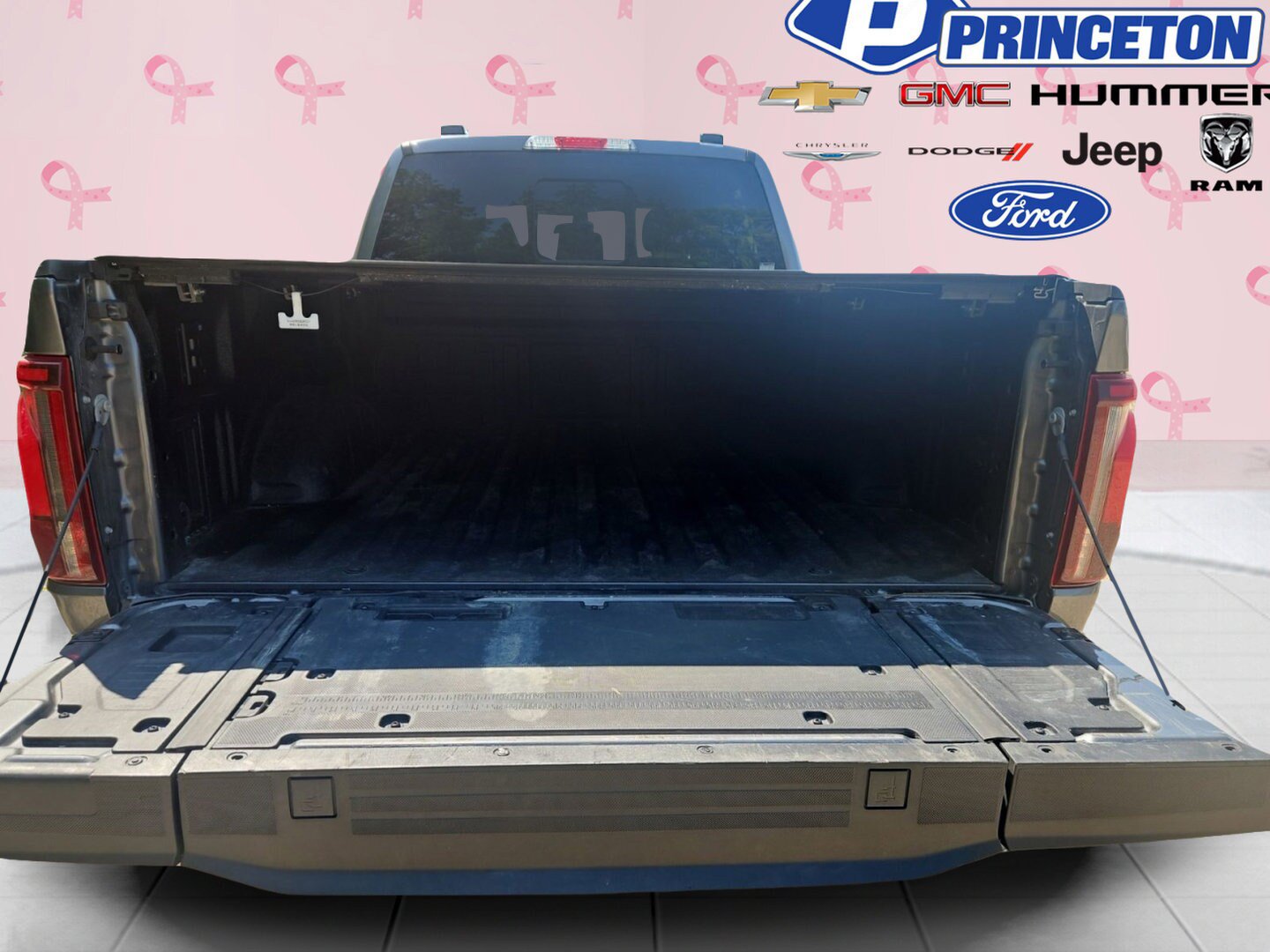 Used 2025 Ford F150 Lariat w/ Equipment Group 502A High AWD/4WD image 10