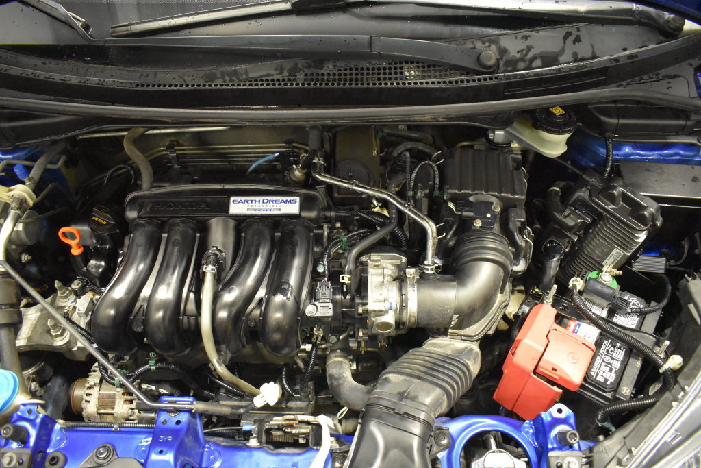 Used 2015 Honda Fit EX image 33