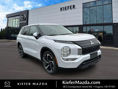 Used 2024 Mitsubishi Outlander SE