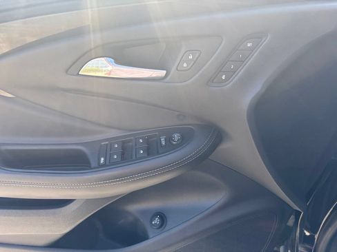 Used 2020 Buick Envision Essence w/ Experience Buick Package AWD/4WD image 11