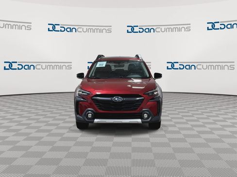 Used 2024 Subaru Outback Limited AWD/4WD image 4